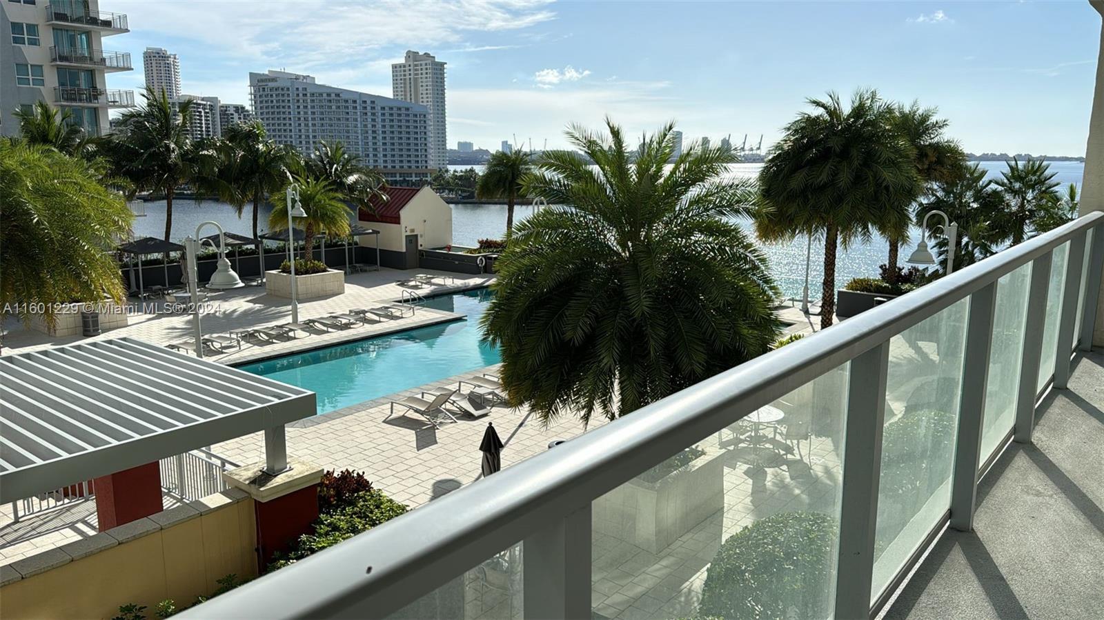 1155 Brickell Bay Dr 804, Miami, Broward County, Florida - 3 Bedrooms  
2 Bathrooms - 