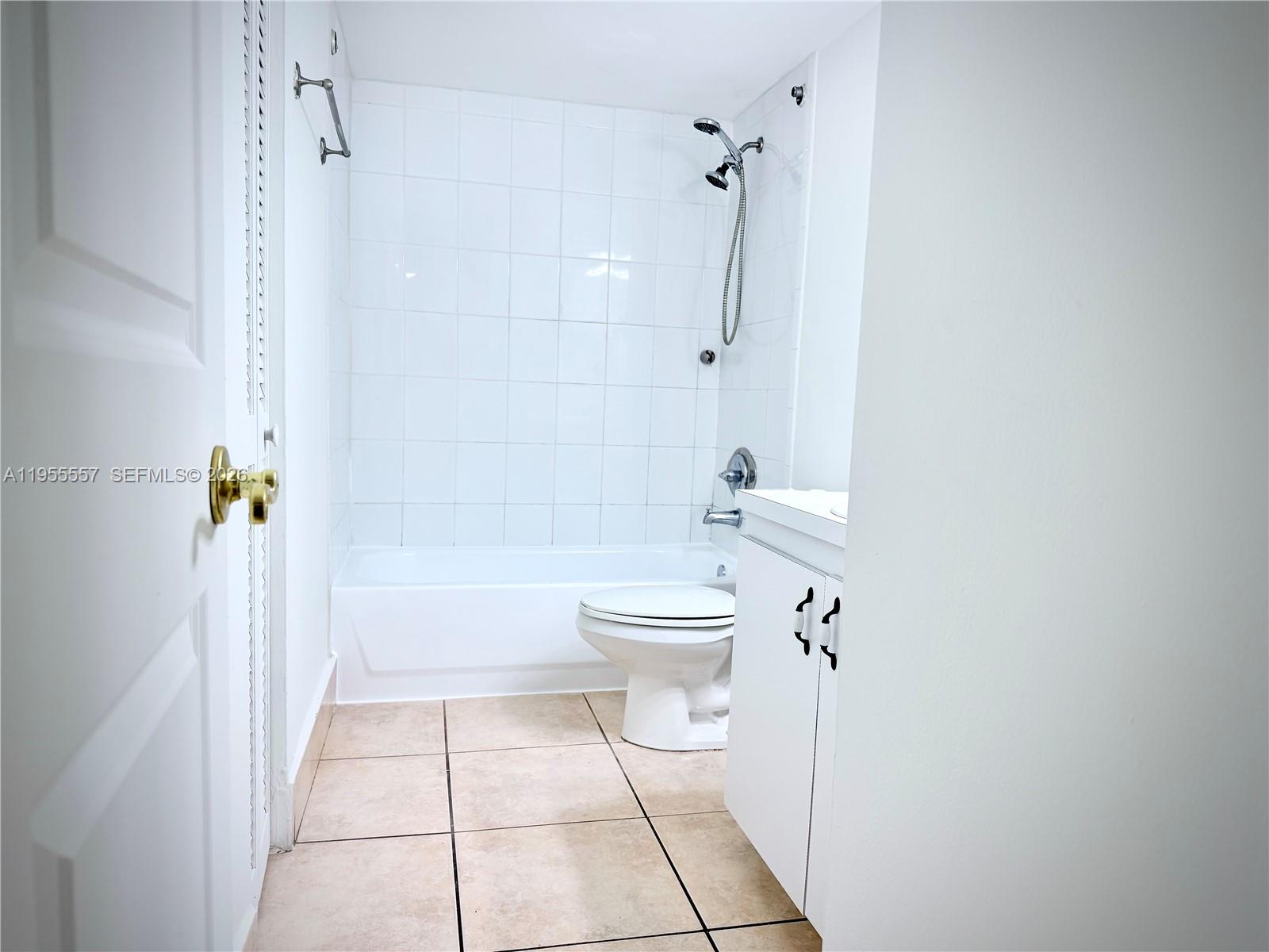 THE FOUNTAINS OF FONTAINE - Residential