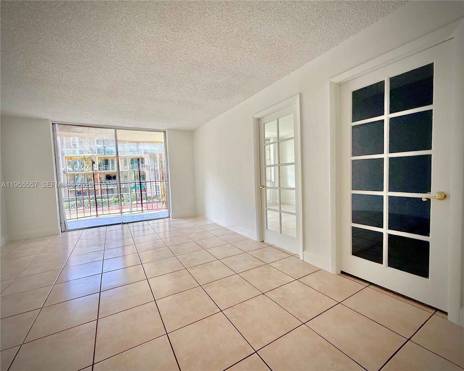 THE FOUNTAINS OF FONTAINE - Residential