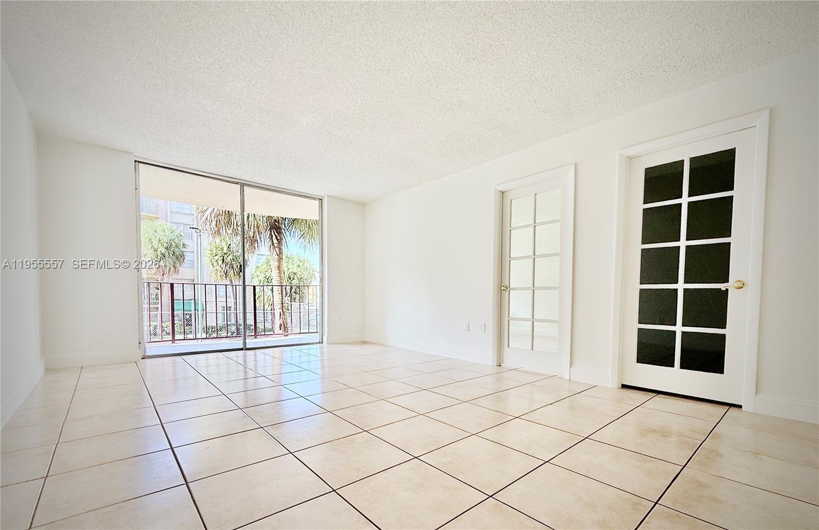 THE FOUNTAINS OF FONTAINE - Residential