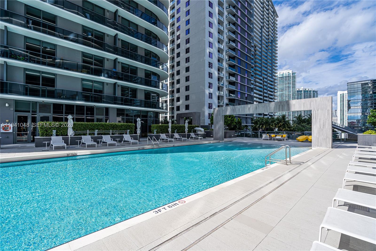 BRICKELL HEIGHTS EAST CON - Residential Lease