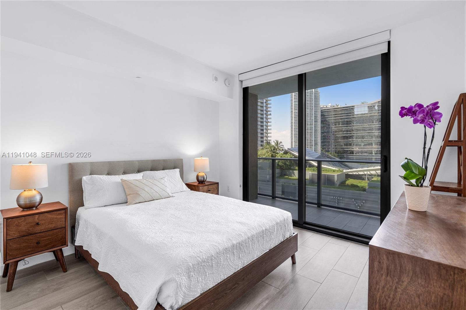 BRICKELL HEIGHTS EAST CON - Residential Lease