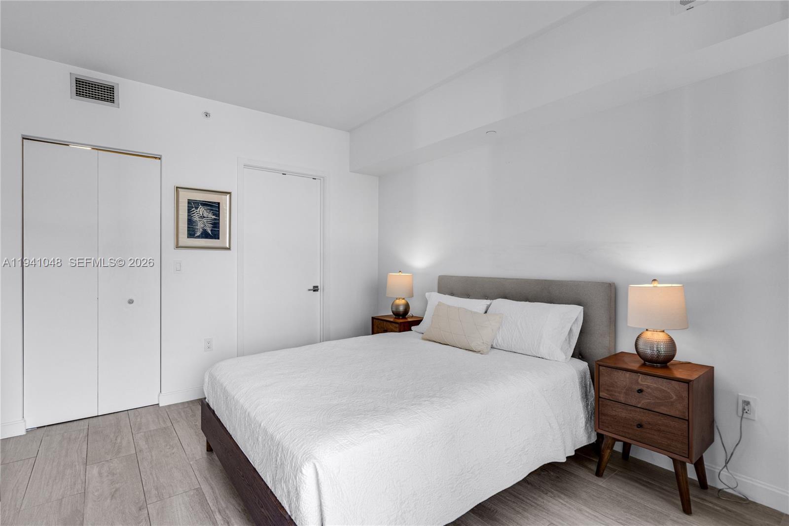 BRICKELL HEIGHTS EAST CON - Residential Lease