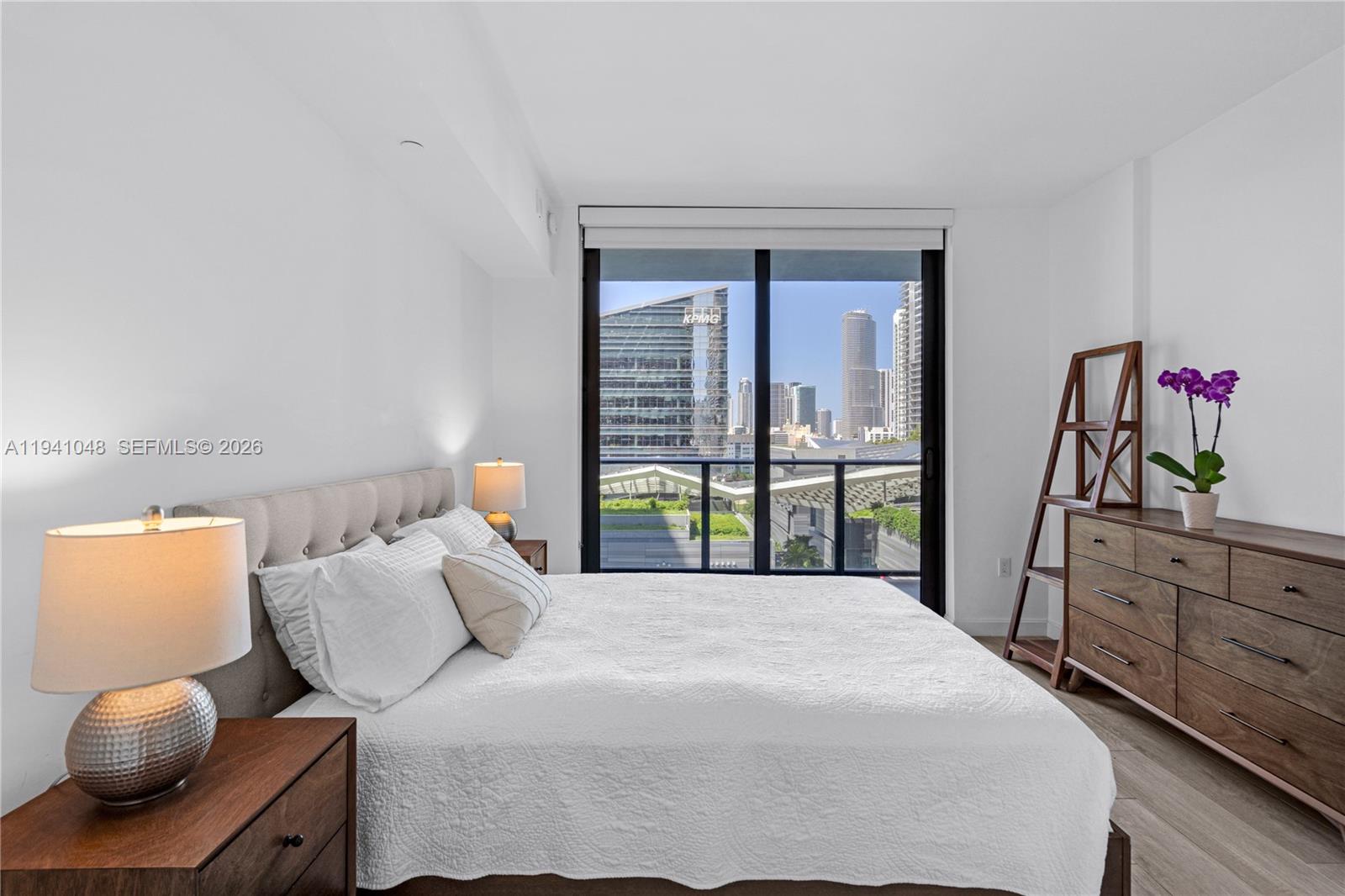 BRICKELL HEIGHTS EAST CON - Residential Lease