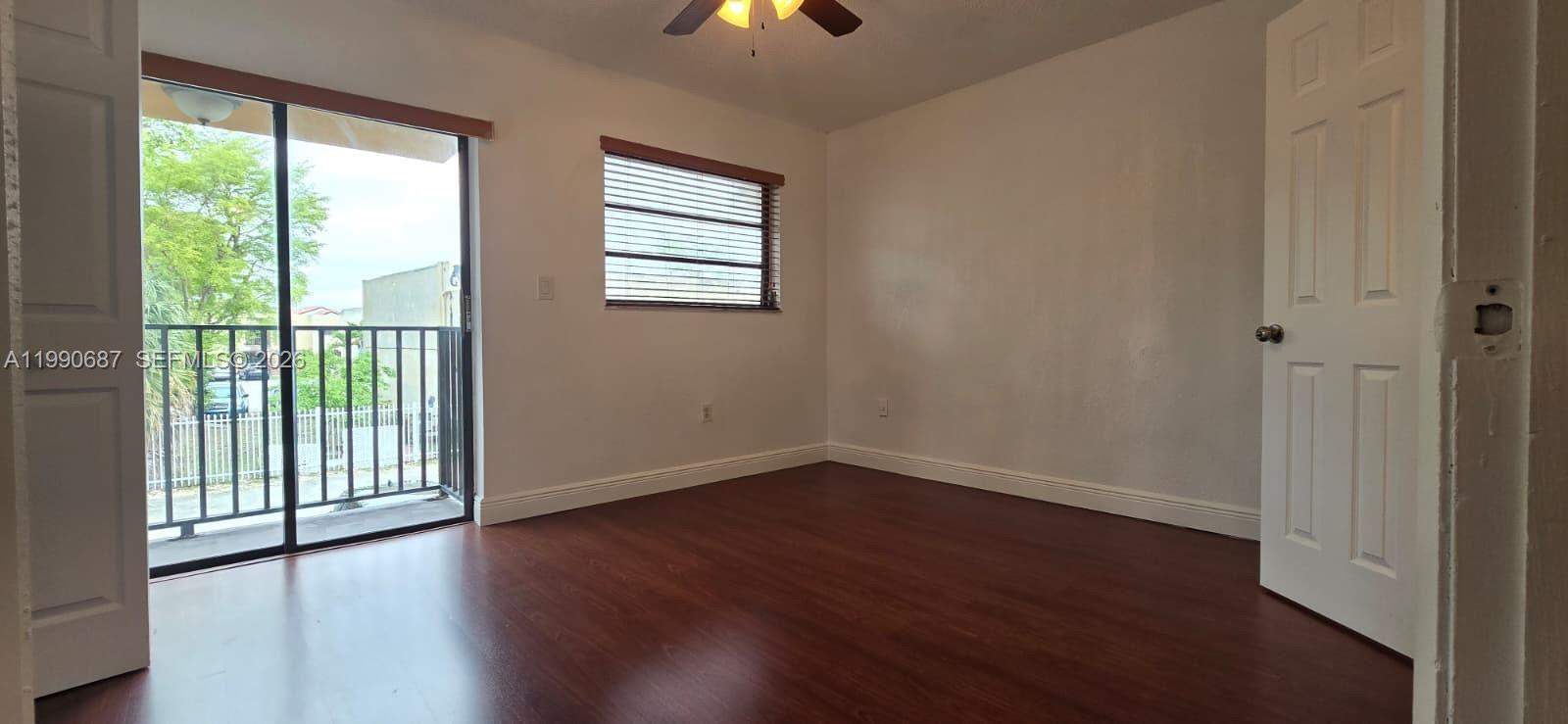 KENDALE WOODS CONDO - Residential