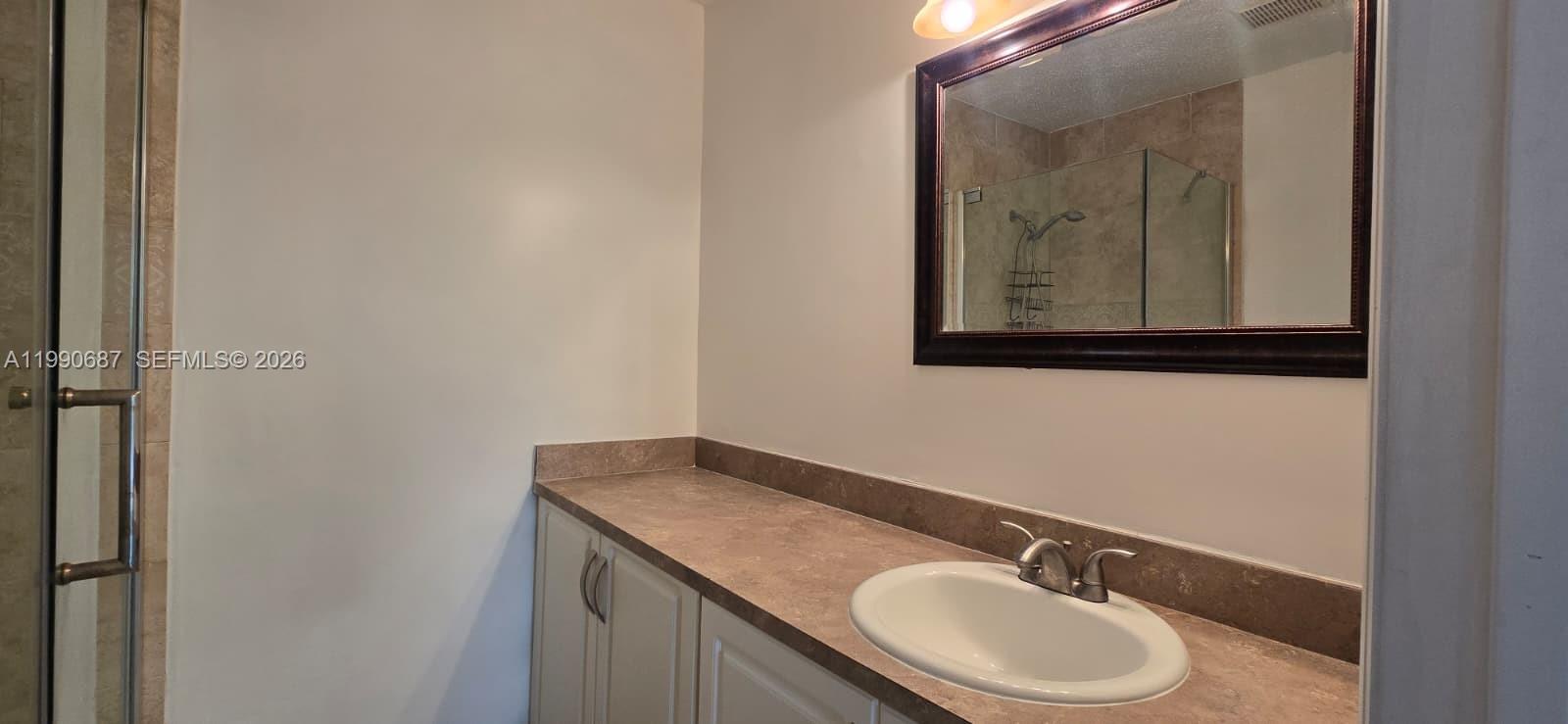 KENDALE WOODS CONDO - Residential