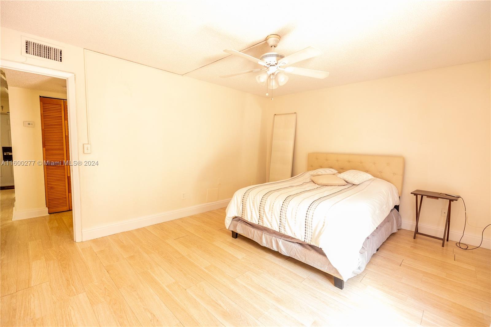 OLYMPIAN GDN CONDO - Residential Lease