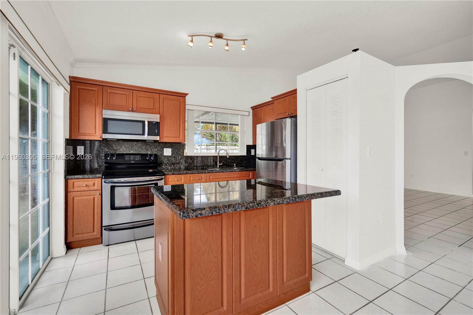 CORAL CREEK - Residential