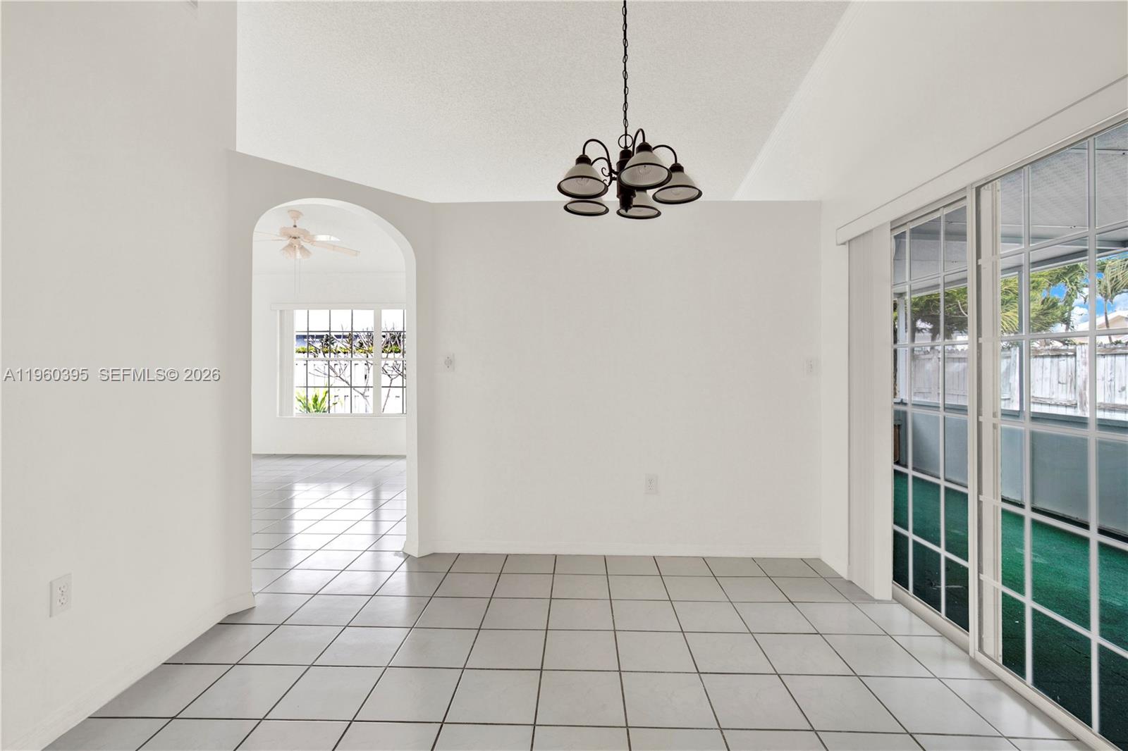 CORAL CREEK - Residential