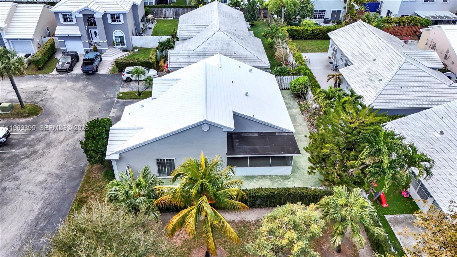 CORAL CREEK - Residential