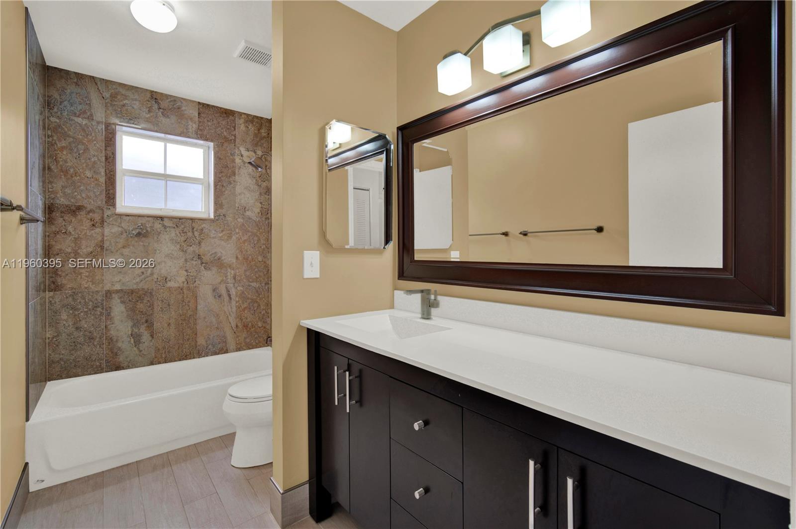 CORAL CREEK - Residential