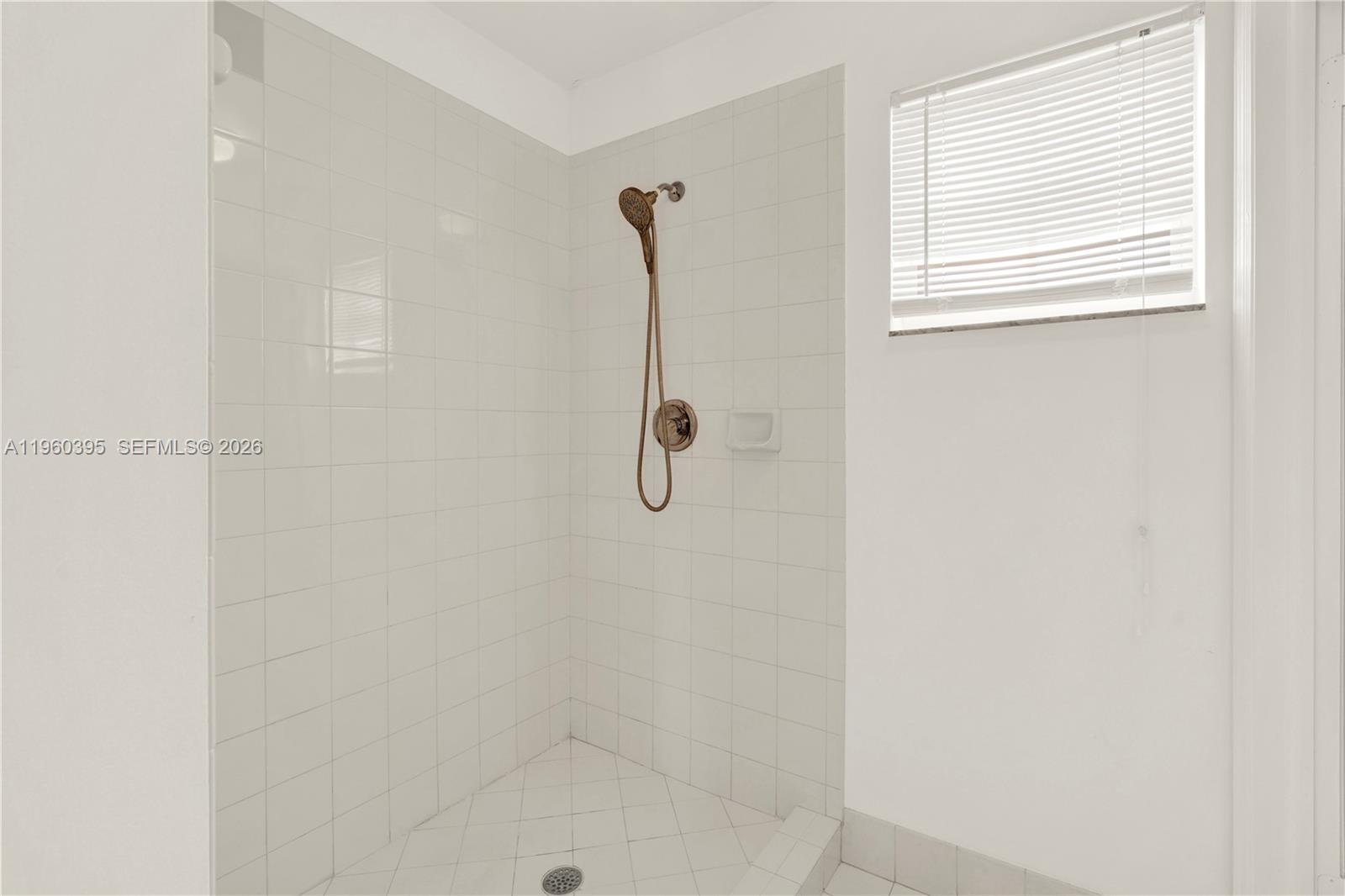 CORAL CREEK - Residential