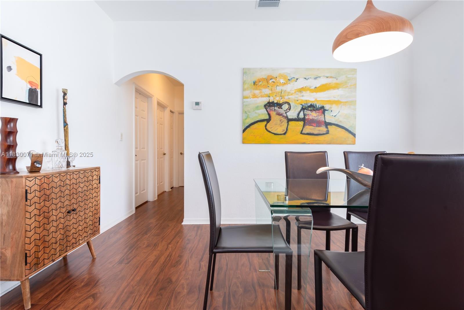 SAPPHIRE SHORES-SAPPHIRE - Residential