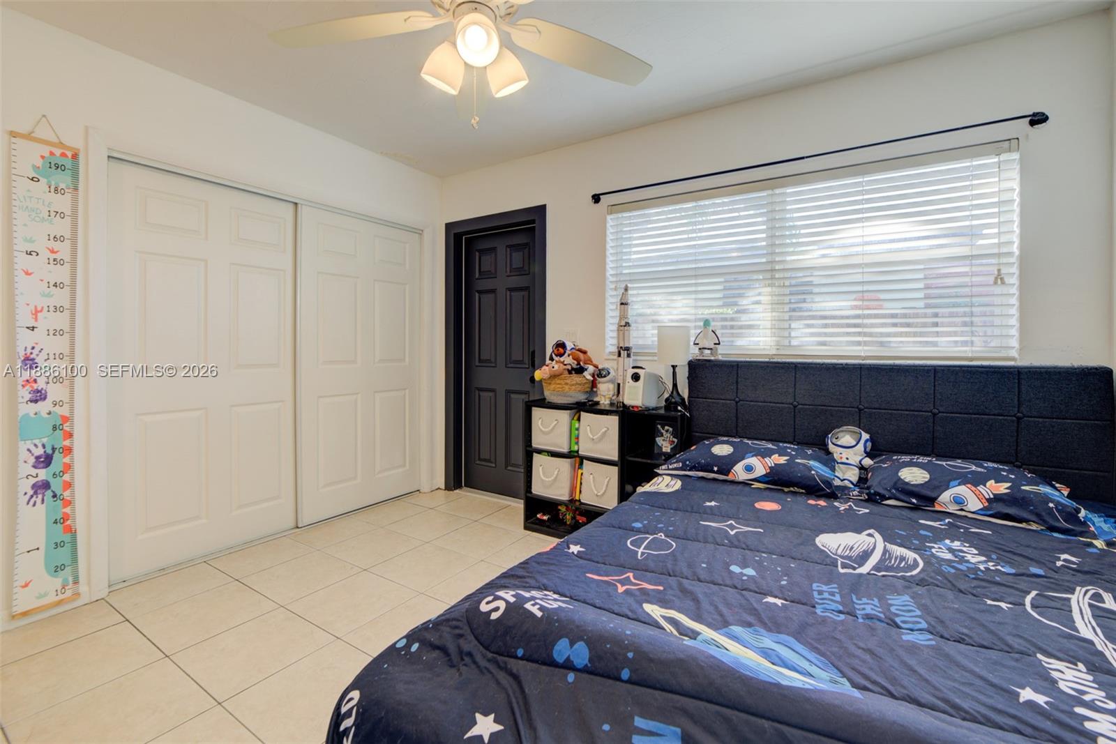 HOLLYWOOD PARK - Residential Income