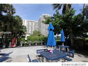 OLYMPUS CONDO PH A - Residential