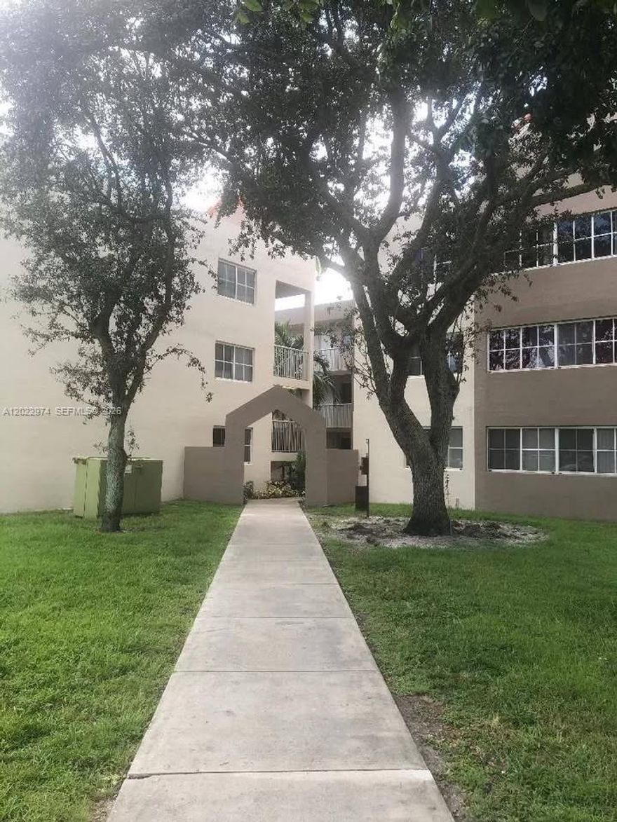 Beautiful 2-bedroom, 2-bathroom apartment with peaceful garden views in the heart of Miami Gardens. Conveniently located near excellent shopping, dining, parks, and highly rated schools. Spacious layout with plenty of natural light, perfect for comfortable living or investment opportunity.