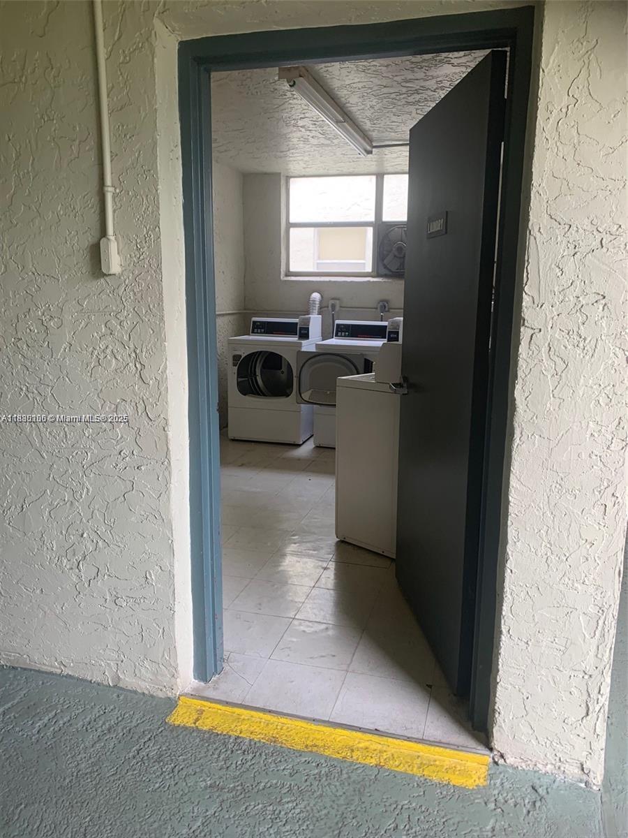 COURTYARDS OF BROWARD CON - Residential