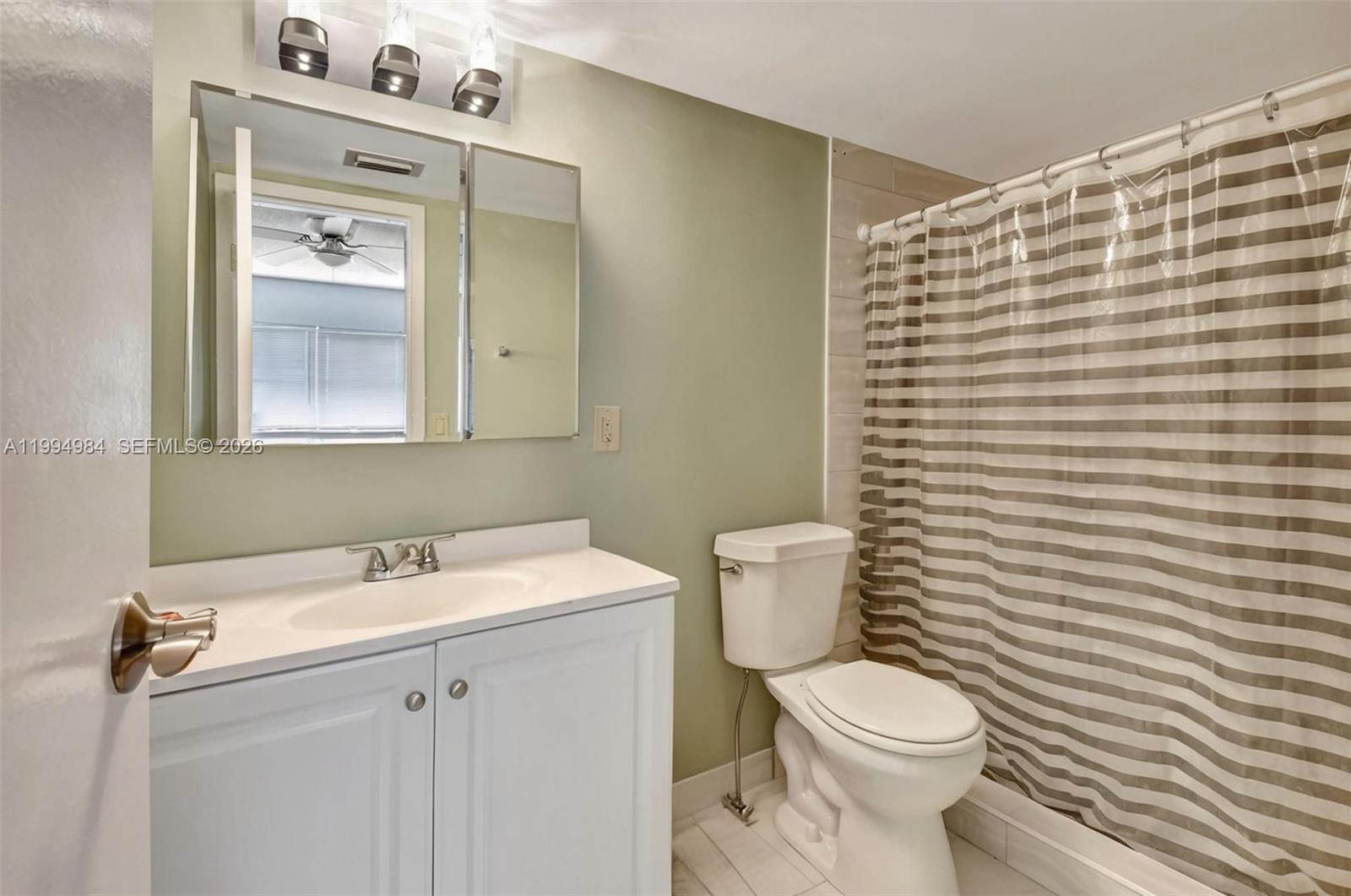 VILLAGES OF ORIOLE BONAIR - Residential