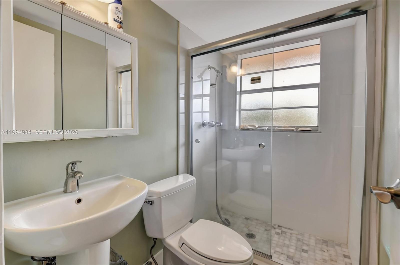 VILLAGES OF ORIOLE BONAIR - Residential