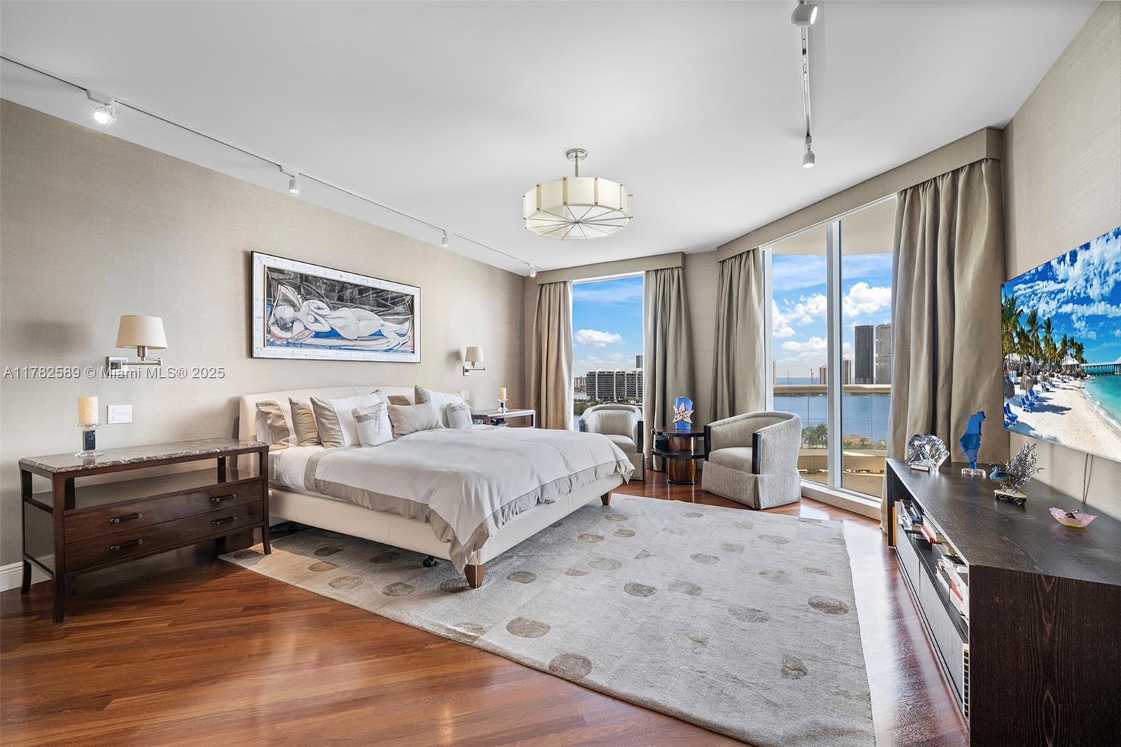 BELLAMARE @ WILLIAMS ISLA - Residential