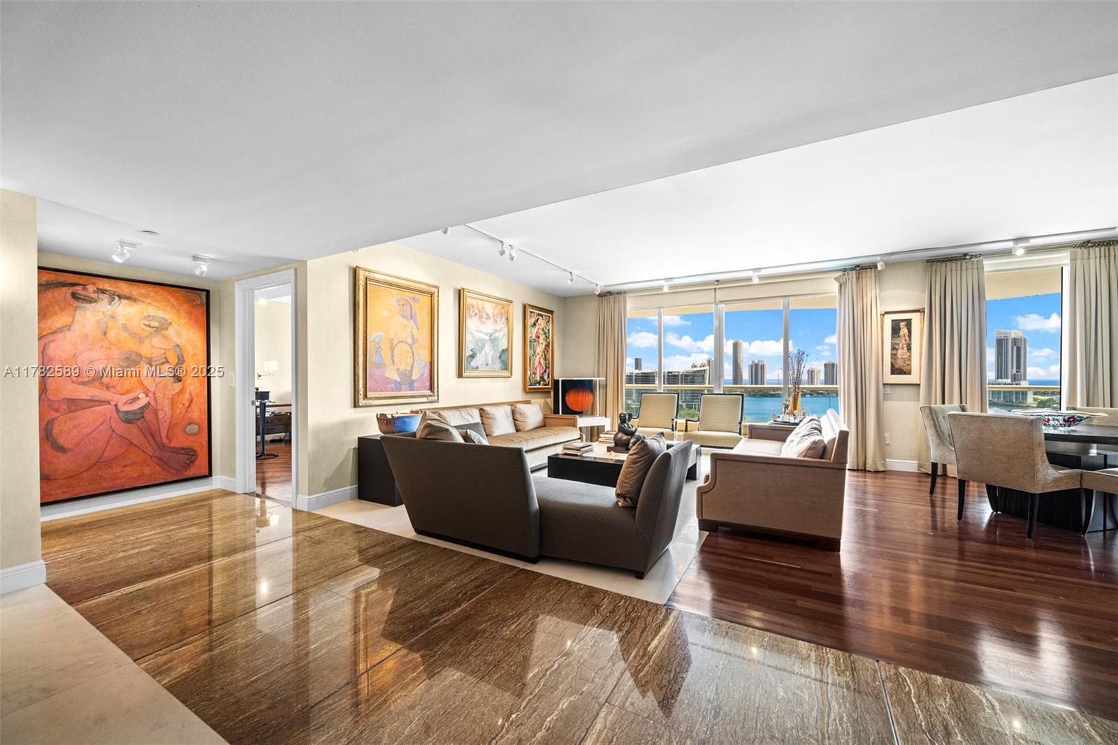 BELLAMARE @ WILLIAMS ISLA - Residential