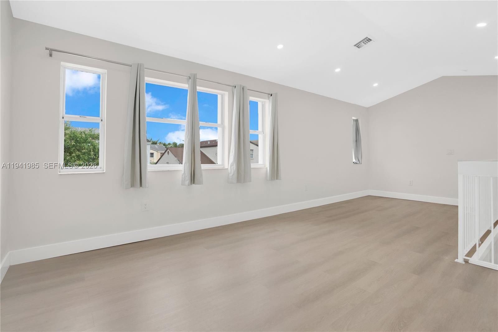 CUTLER LANDINGS 1ST ADDN - Residential