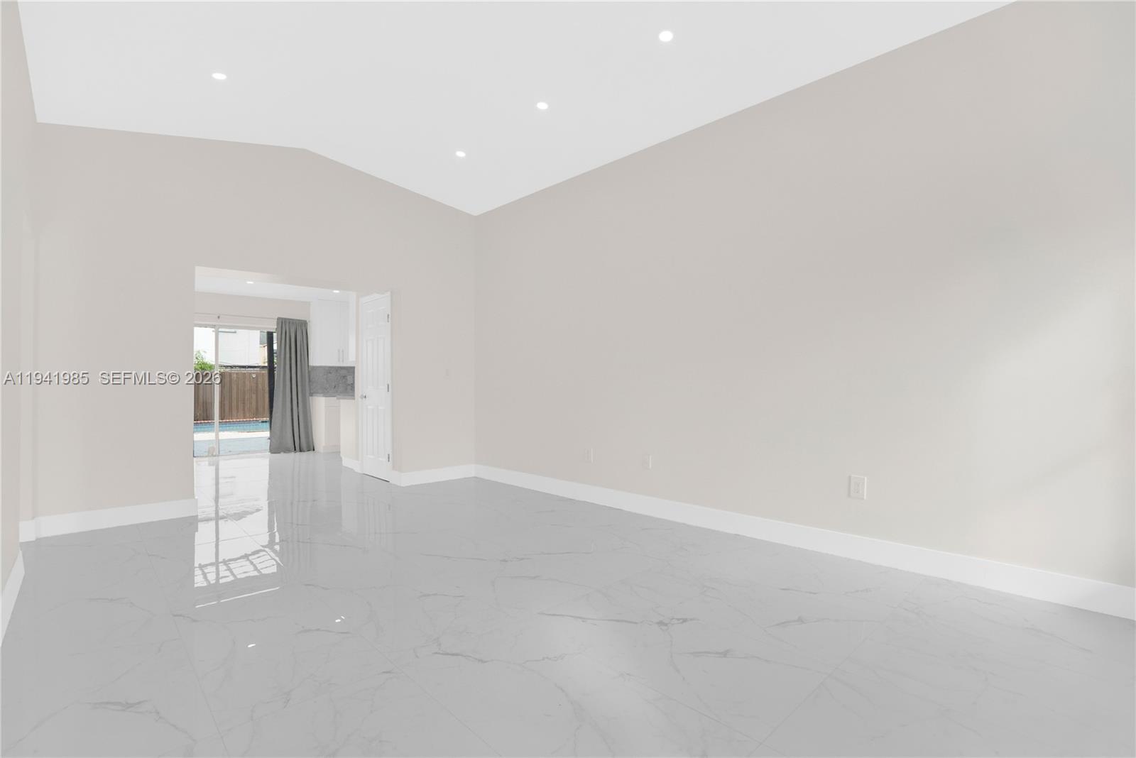 CUTLER LANDINGS 1ST ADDN - Residential