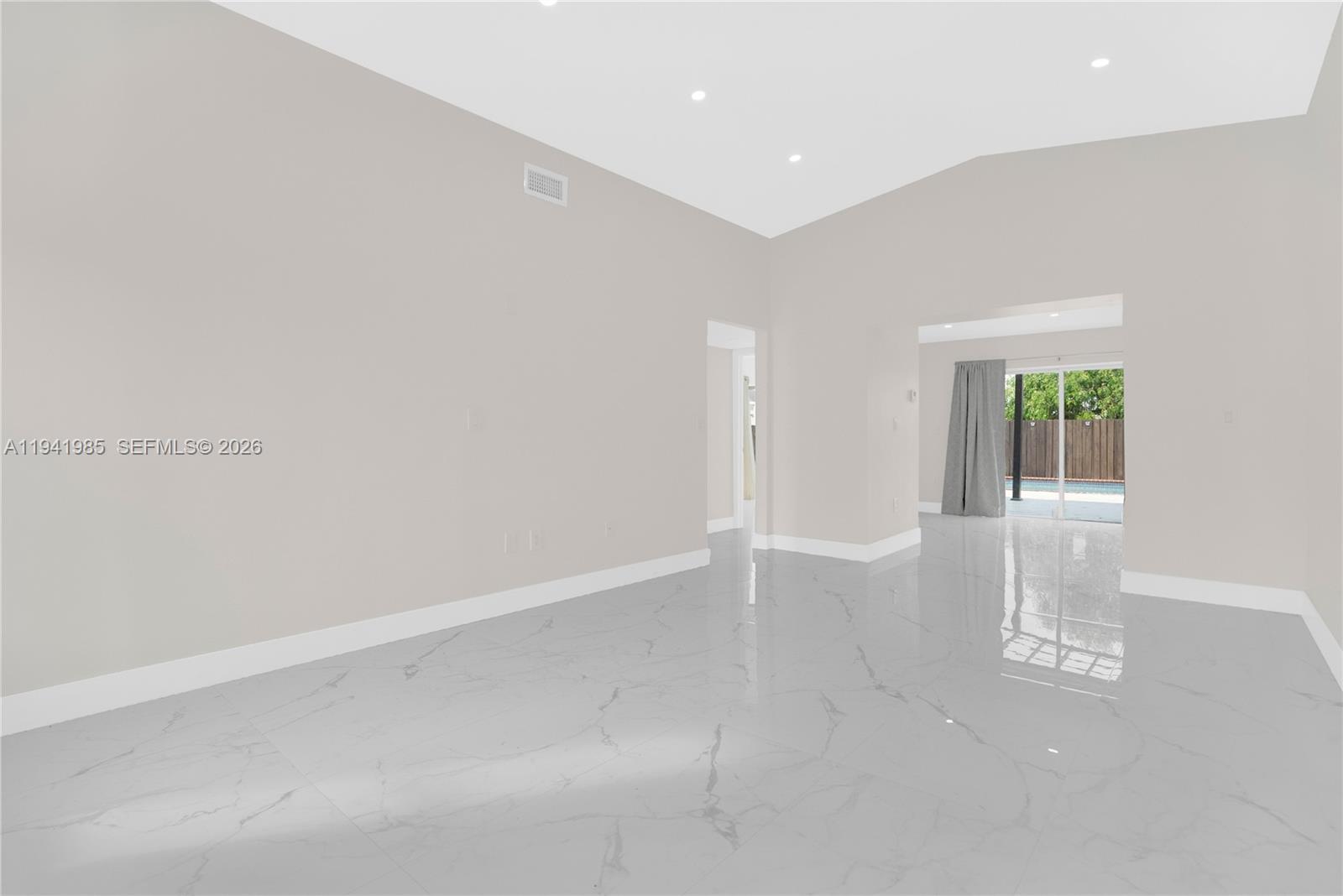 CUTLER LANDINGS 1ST ADDN - Residential