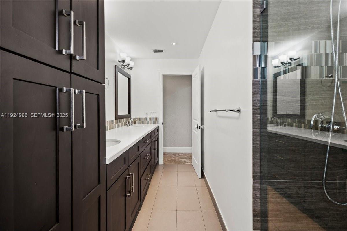 BONAVENTURE LAKES ADD 1 - Residential