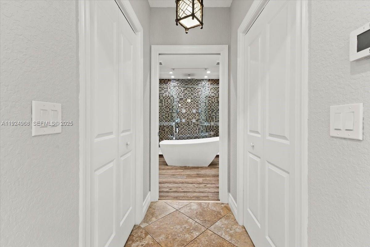 BONAVENTURE LAKES ADD 1 - Residential