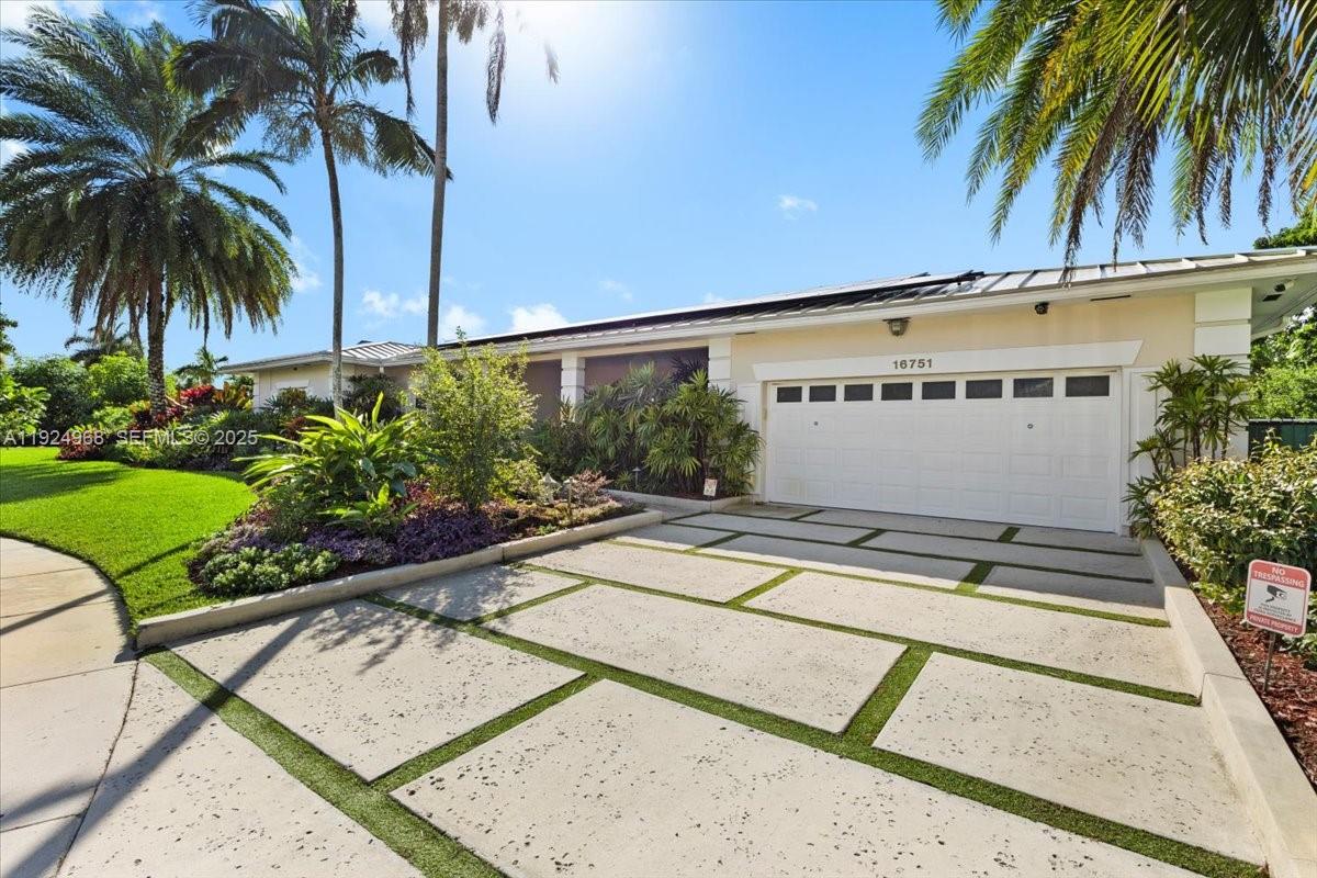 BONAVENTURE LAKES ADD 1 - Residential