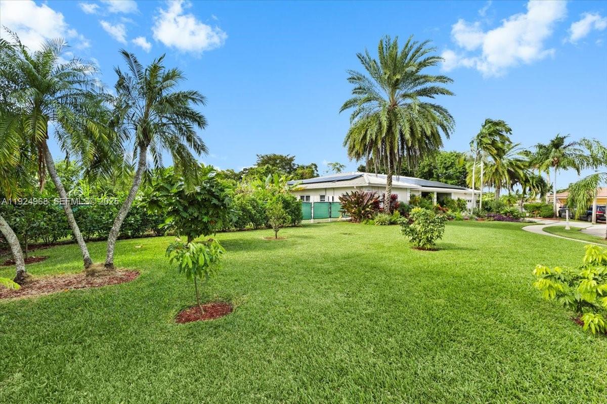 BONAVENTURE LAKES ADD 1 - Residential