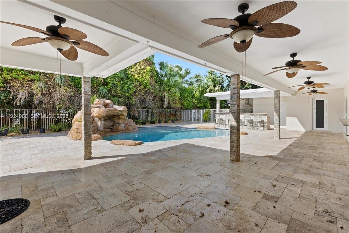 BONAVENTURE LAKES ADD 1 - Residential