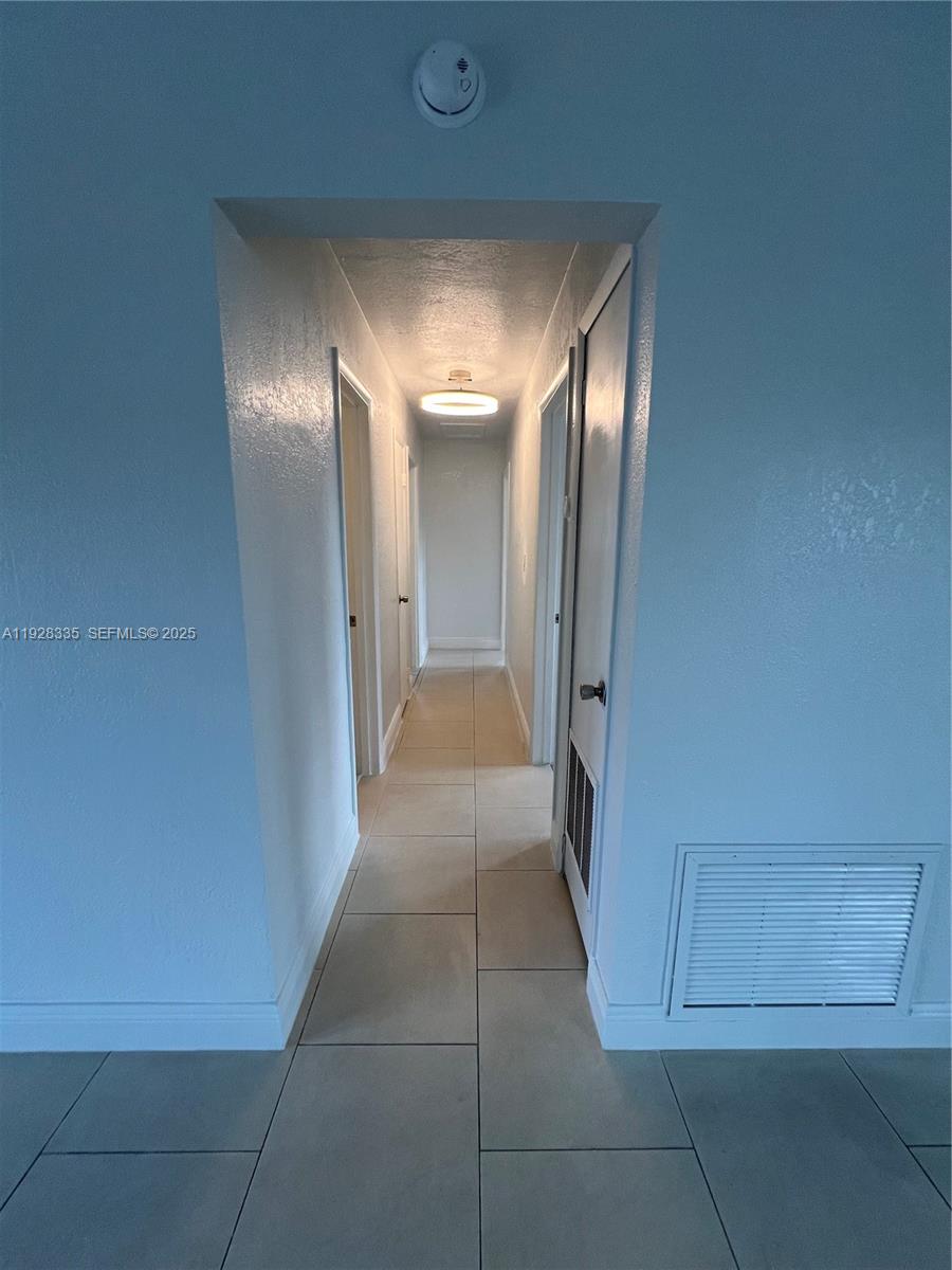 CAROL CITY 1 ST ADDN - Residential Lease