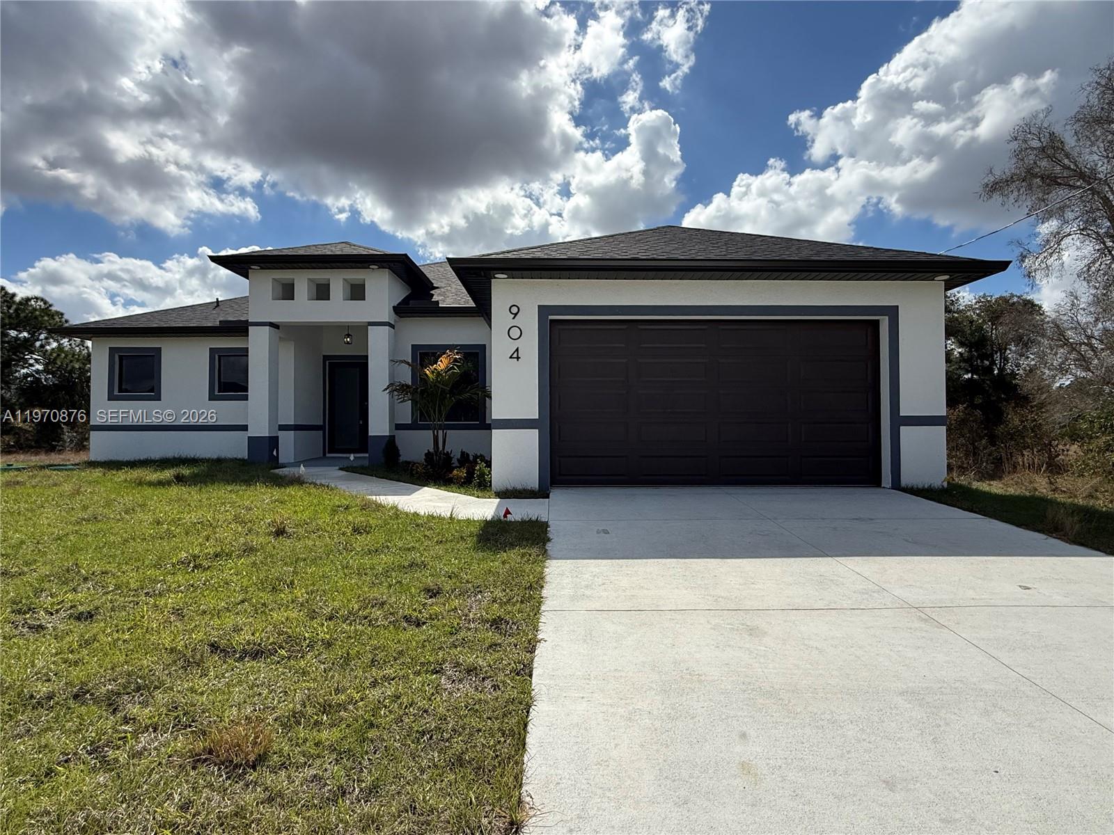 LEHIGH ACRES - Residential