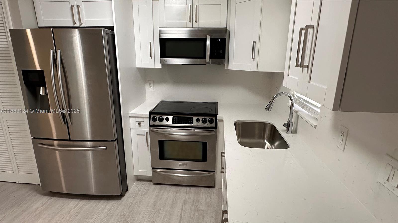 MONTICELLO PARK AMENDED P - Residential Lease