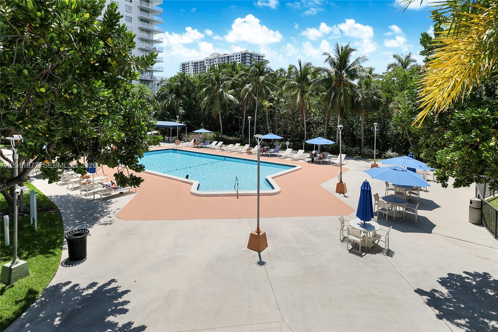 ADMIRALS PORT CONDO WEST - Residential