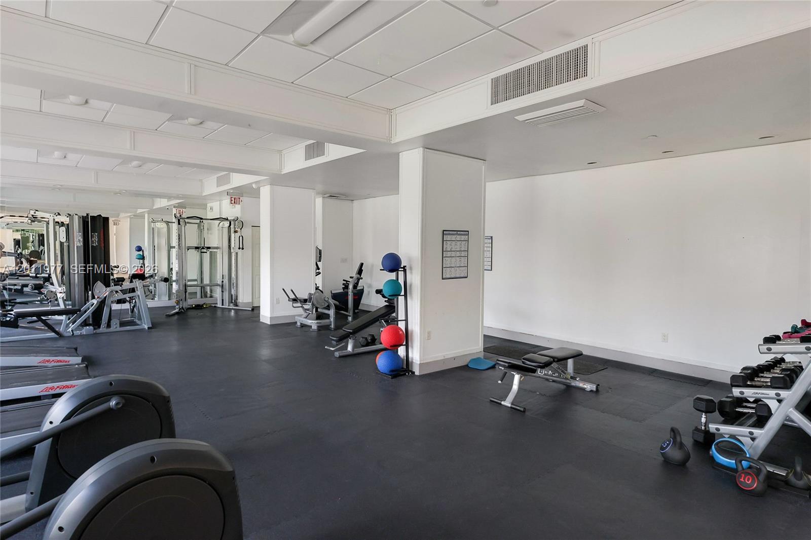 ADMIRALS PORT CONDO WEST - Residential