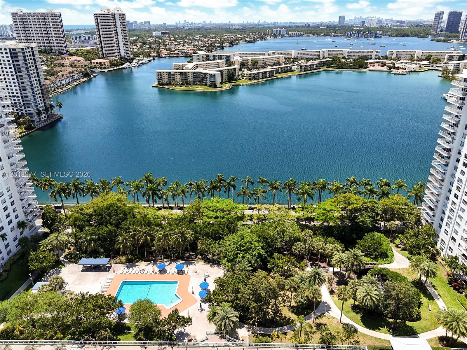 ADMIRALS PORT CONDO WEST - Residential