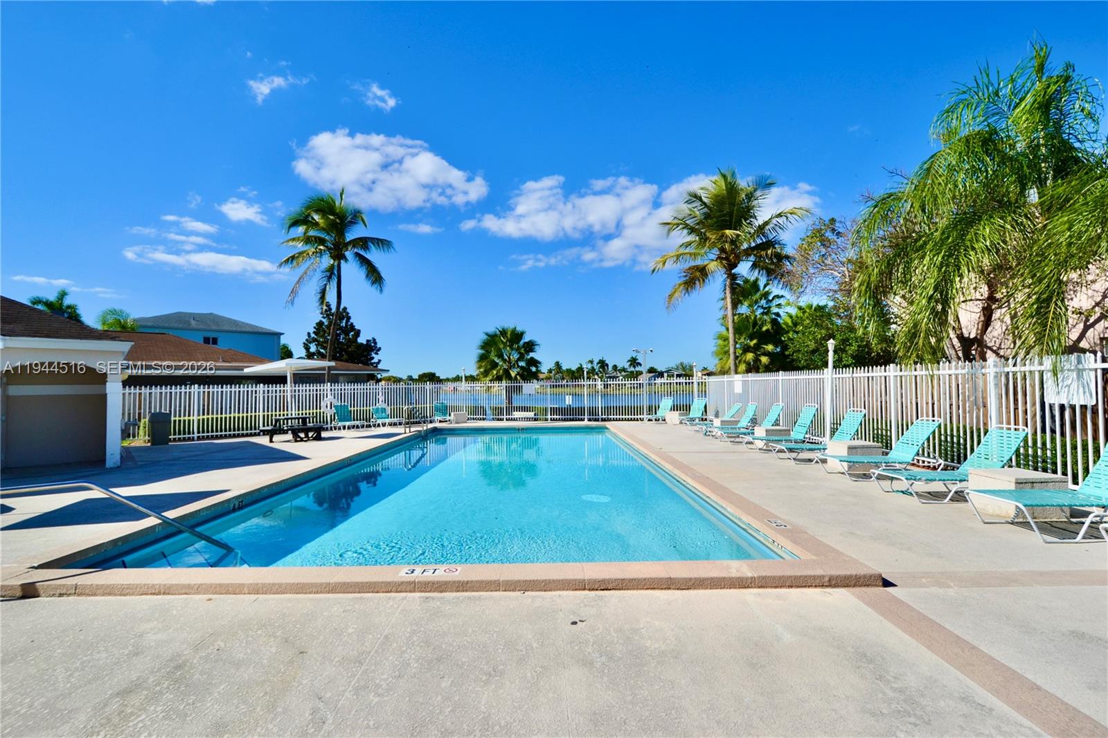 LAKES BY THE BAY SEC 5 - Residential