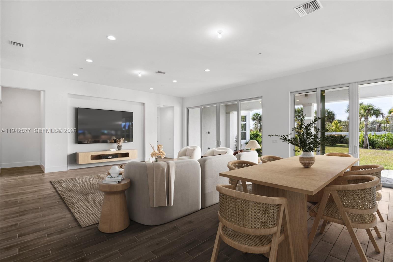 Coral Isles, Avenir - Residential