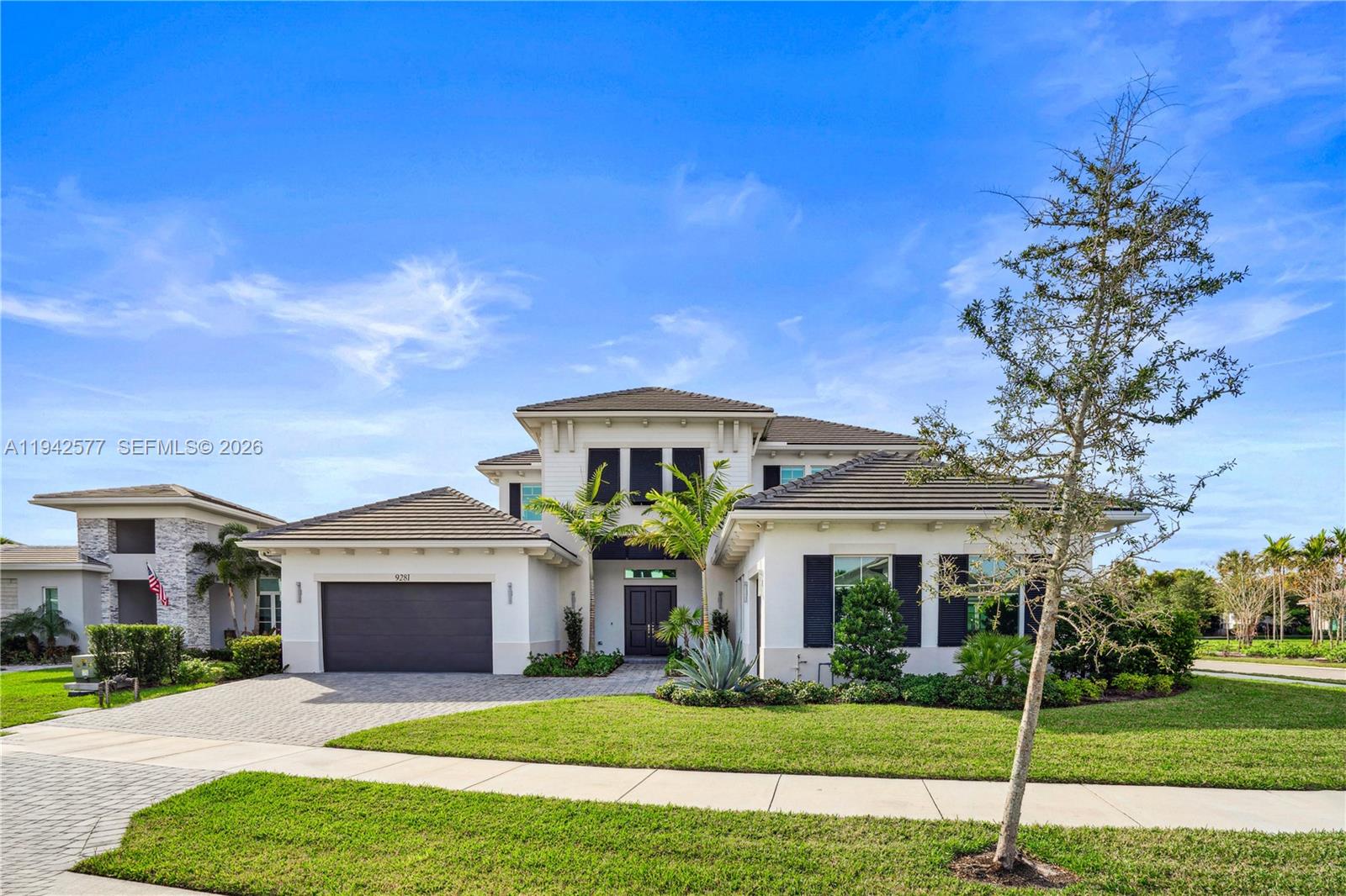 9281 Coral Isles Cir