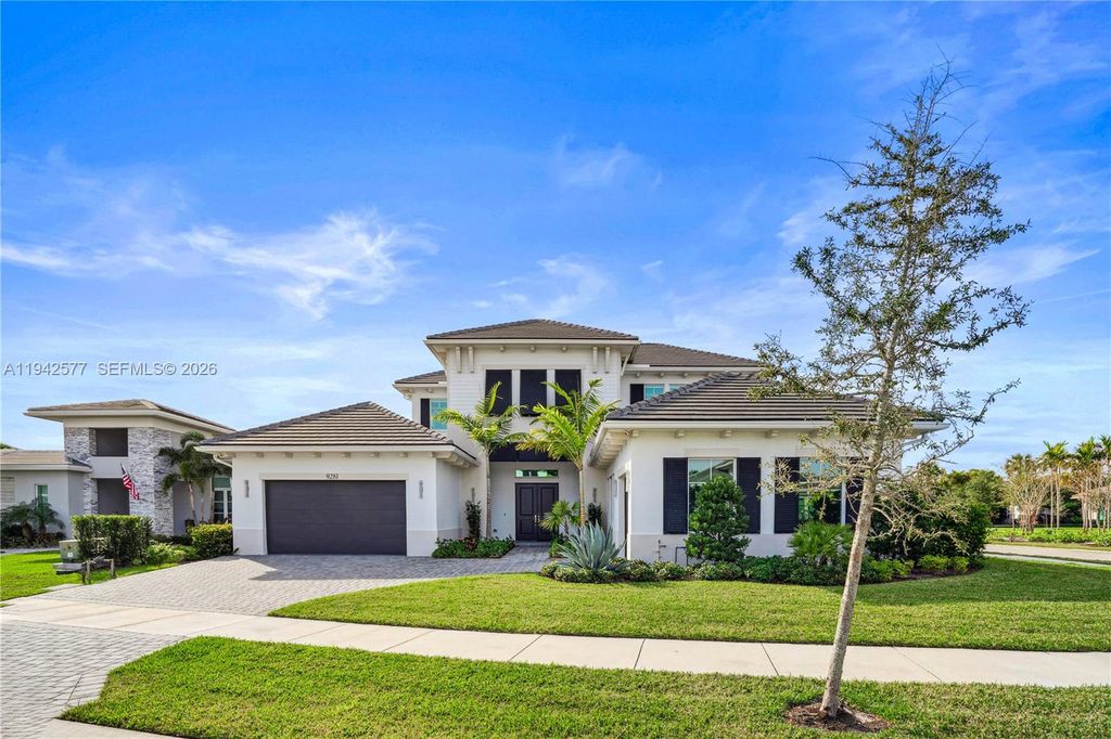 Photo of 9281 Coral Isles Cir, Palm Beach Gardens, FL 33412 (MLS # A11942577)