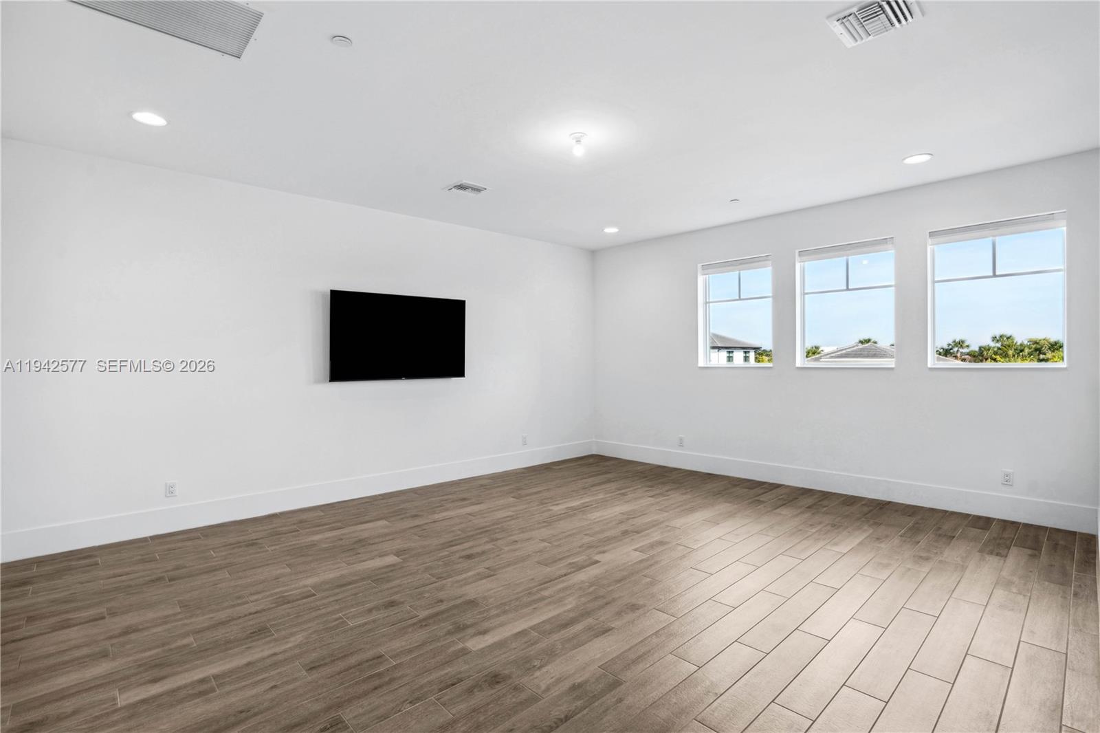 Coral Isles, Avenir - Residential