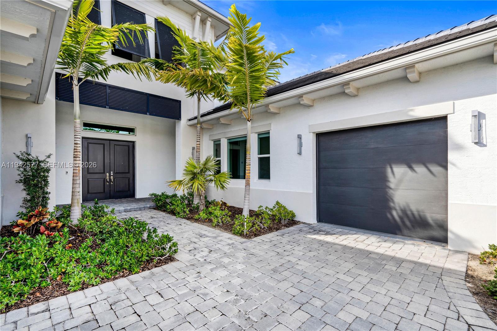 9281 Coral Isles Cir