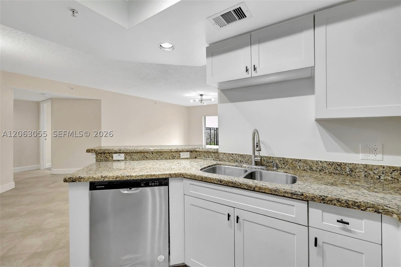 2009 SE 10th Ave 302