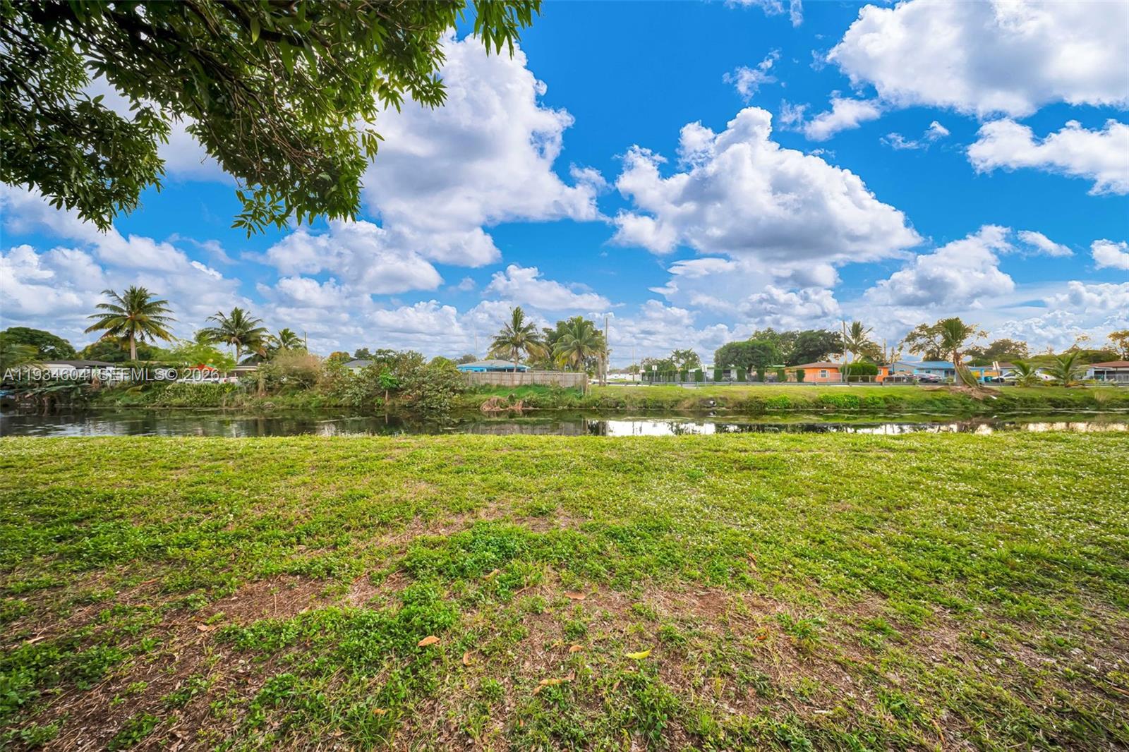 BUNCHE PARK - Residential