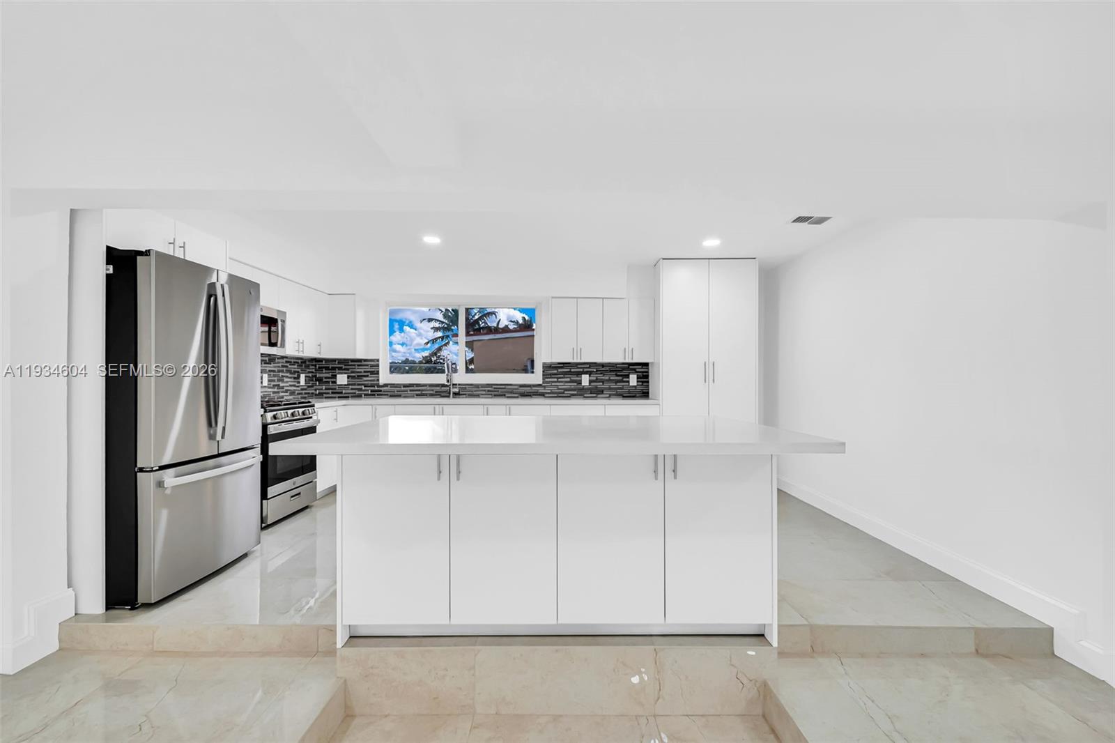 BUNCHE PARK - Residential