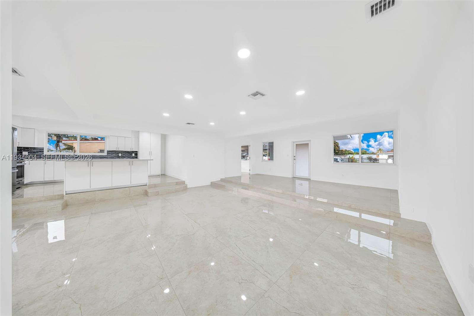 BUNCHE PARK - Residential