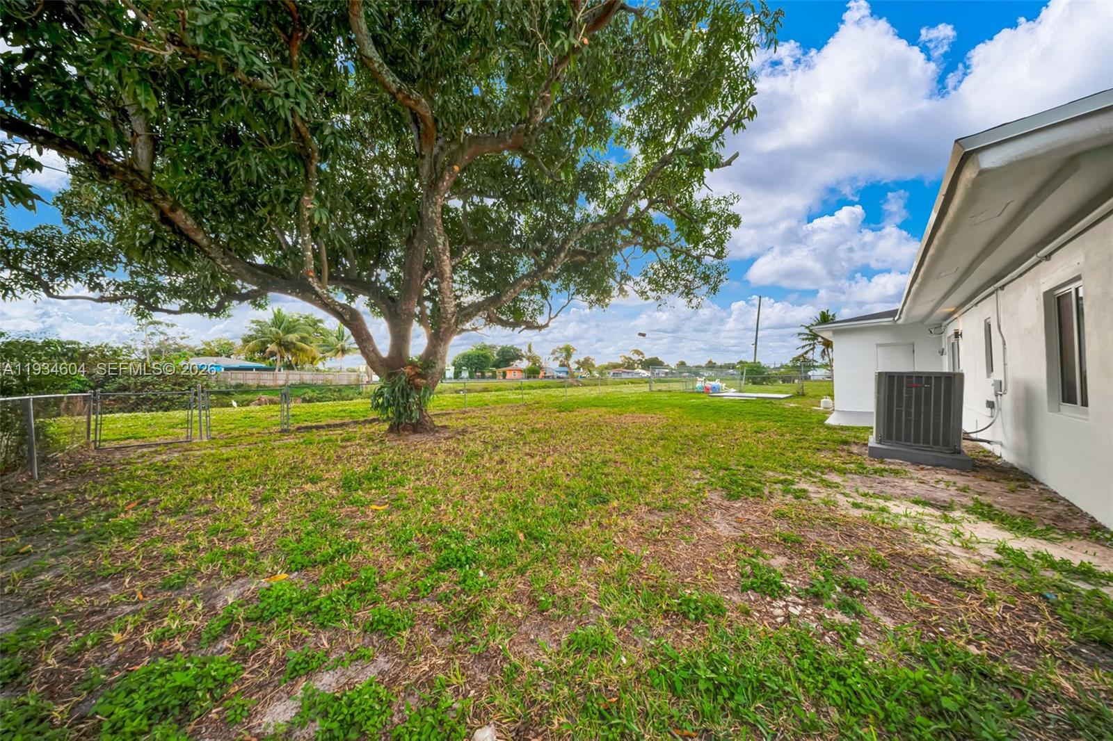 BUNCHE PARK - Residential